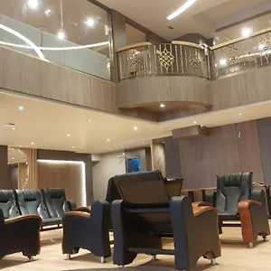https://hotel-grand-galaxy.yangonhotels.org